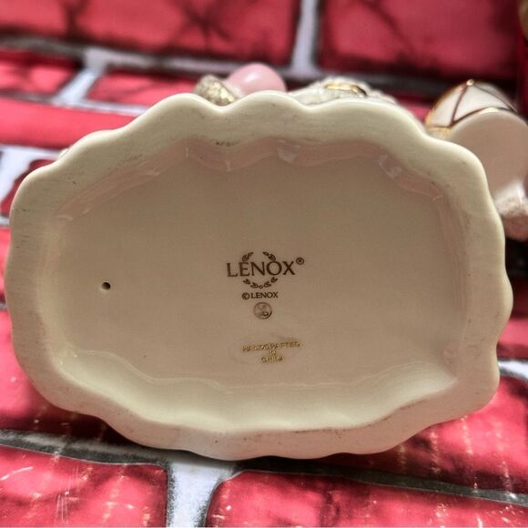 LENOX Porcelain Santa Claus W/Gold & Pink Details - Picture 8 of 12